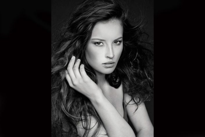 portraits professional photographer Toronto Robert McGee - Amber