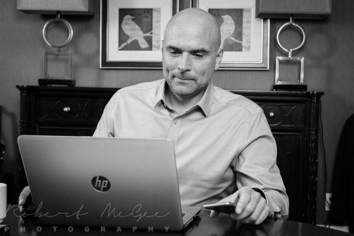 man with laptop business photography Toronto 0O7C0729