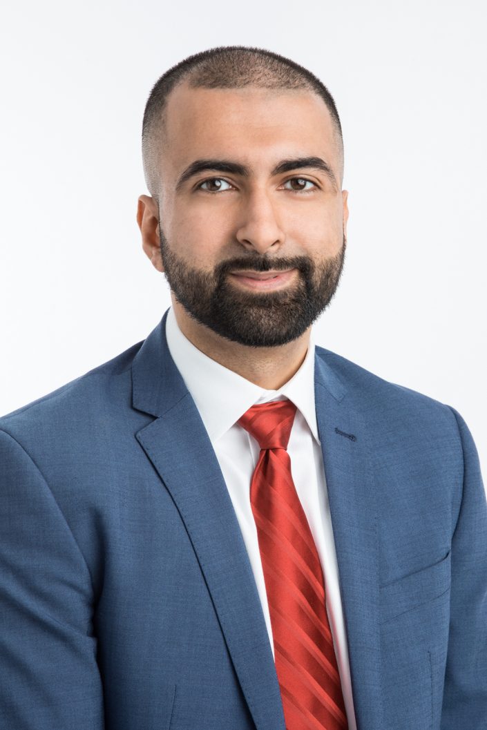 white shirt red tie for professional headshots 0O7C5223